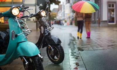 Преимущества и недостатки электроскутеров